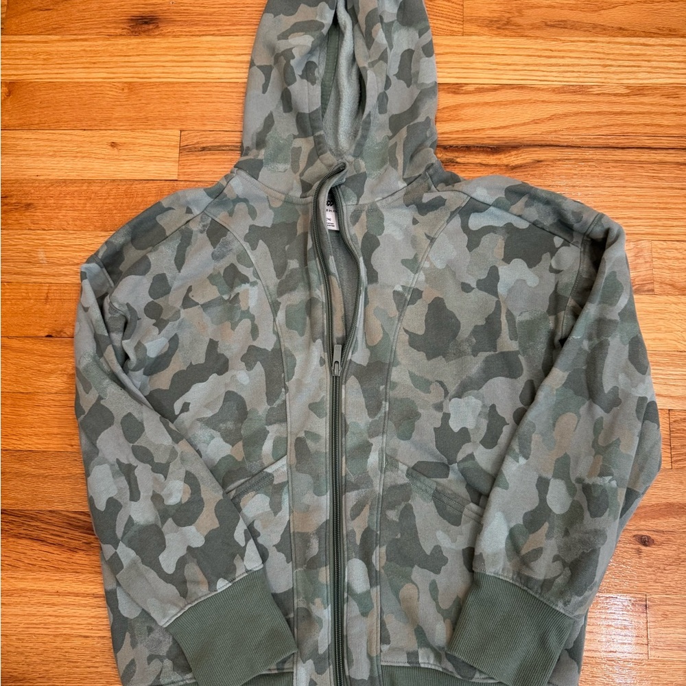 All in Motion Green Camouflage Hoodie with Thumb Holes